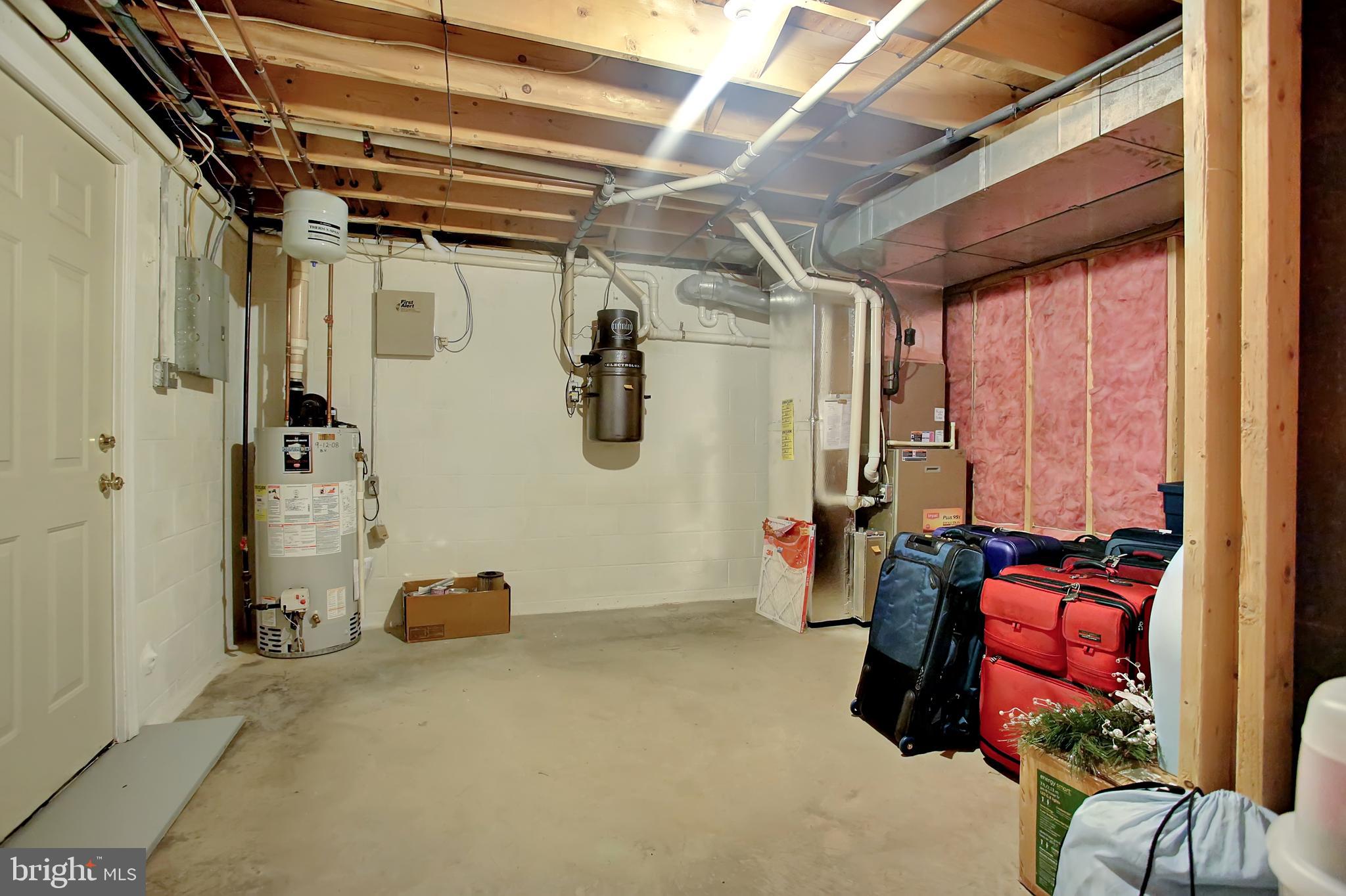 2878 Ridings Way York, PA 17408 - Photo 49 of 59 Storage