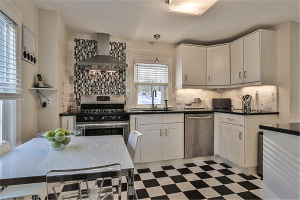 16 Tufts Road Winchester, MA 01890 - Photo 9 of 22 Gallery Image 9