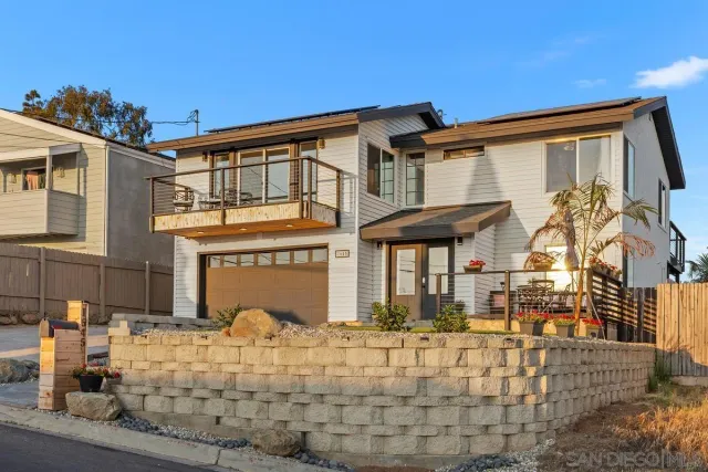 $945,000 | 1645 Buena Vista Avenue, Spring Valley, CA 91977