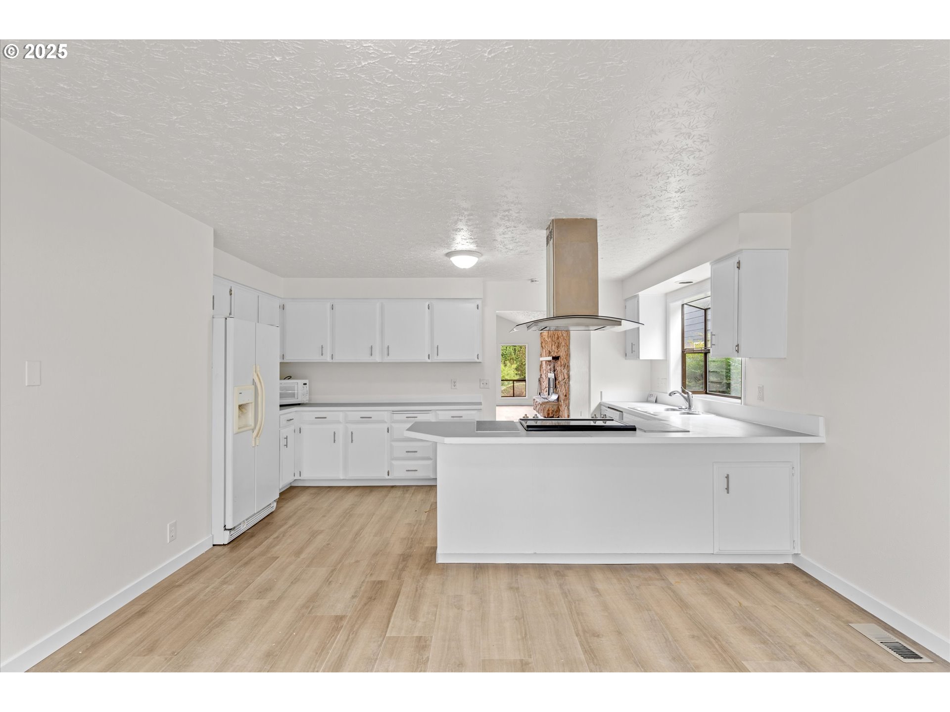 7206 North Amherst Street Portland, OR 97203 - Photo 16 of 40