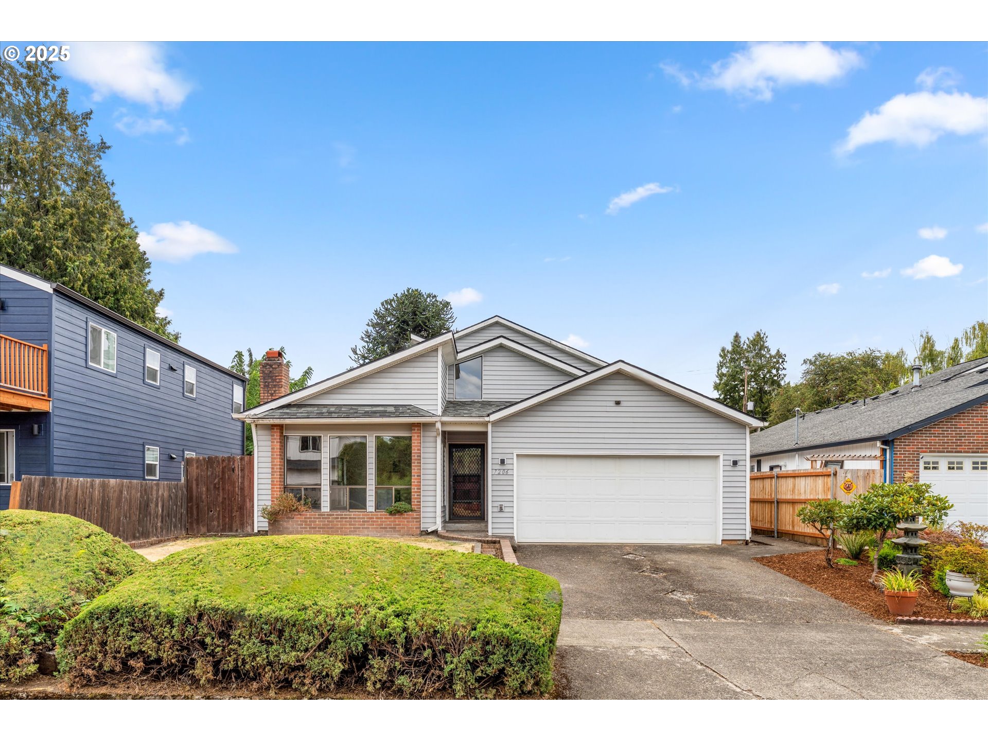 7206 North Amherst Street Portland, OR 97203 - Photo 2 of 40
