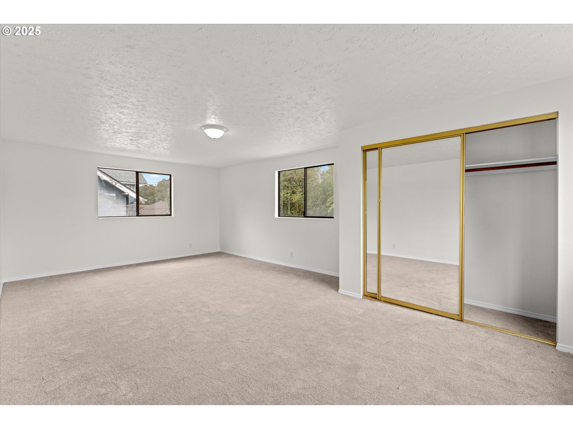 7206 North Amherst Street Portland, OR 97203 - Photo 23 of 40
