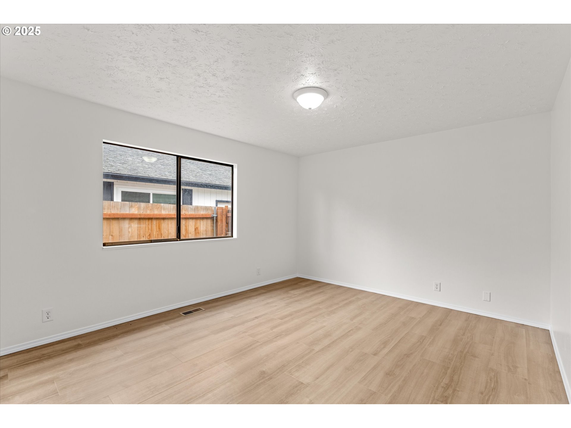 7206 North Amherst Street Portland, OR 97203 - Photo 28 of 40