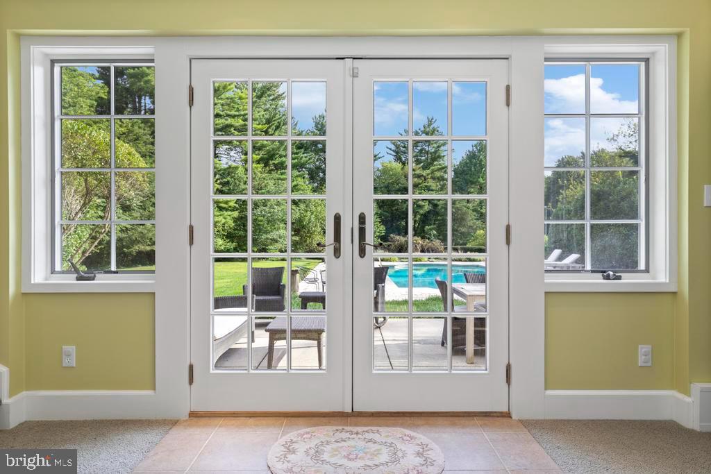 1038 Mill Rd Circle Rydal, PA 19046 - Photo 20 of 61 a view of a living room and a window