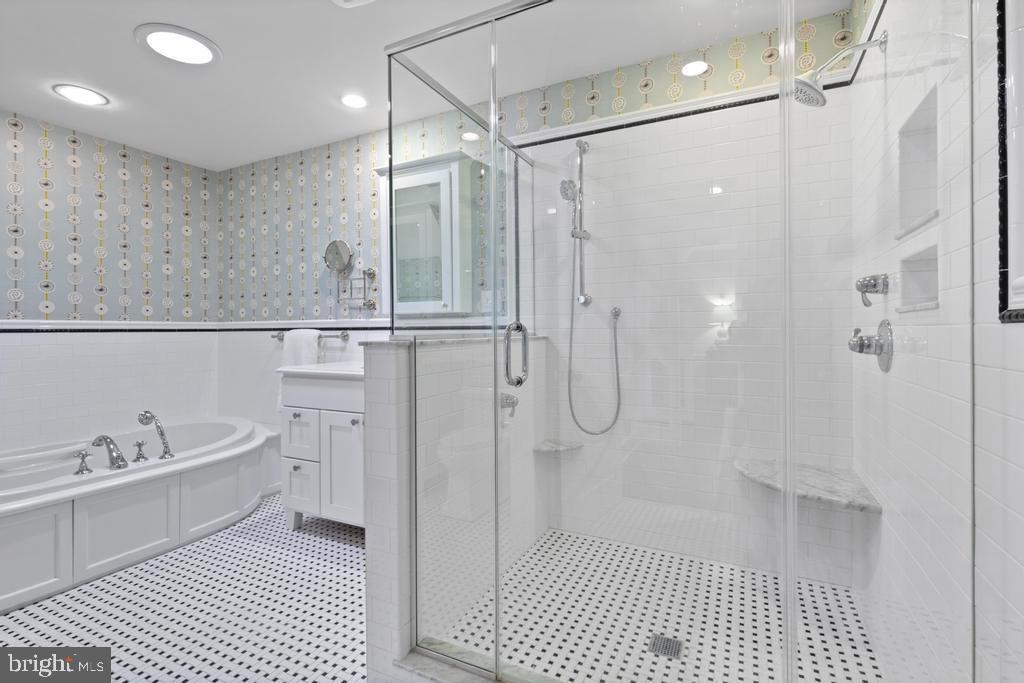 1038 Mill Rd Circle Rydal, PA 19046 - Photo 32 of 61