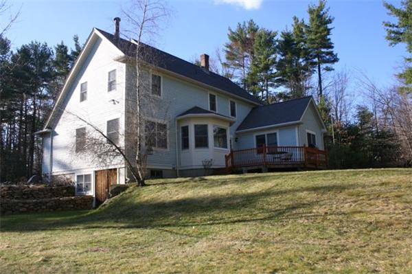 90 Bullard Road Princeton, MA 01541 - Photo 3 of 30 a front view of a house with a yard