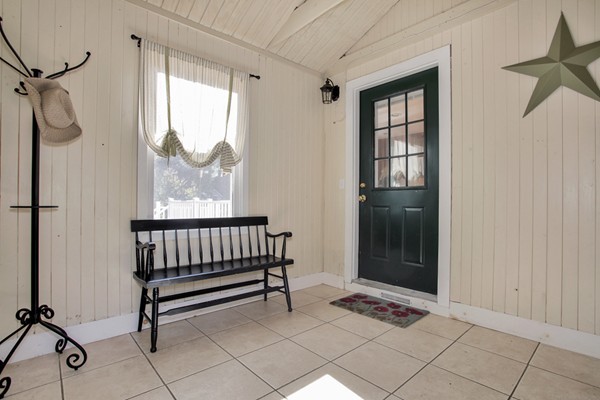 272 Depot Road Boxborough, MA 01719 - Photo 3 of 30 Gallery Image 3