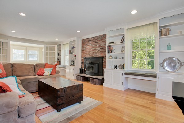 272 Depot Road Boxborough, MA 01719 - Photo 10 of 30 Gallery Image 10