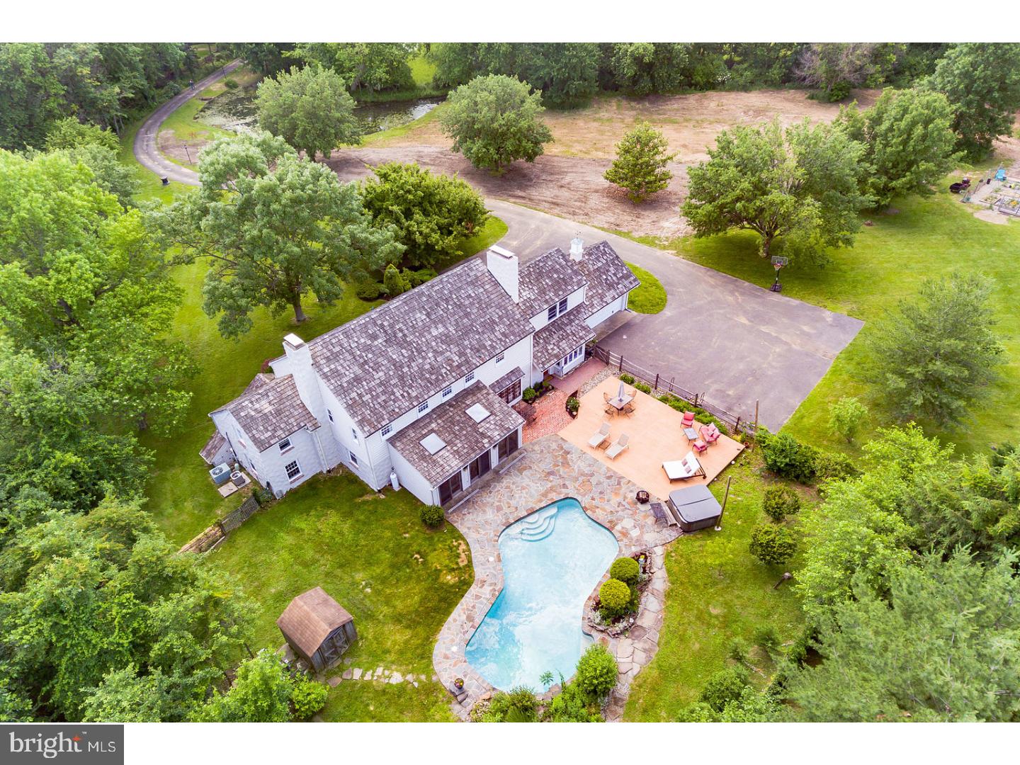 570 New Albany Road Moorestown, NJ 08057 - Photo 1 of 24