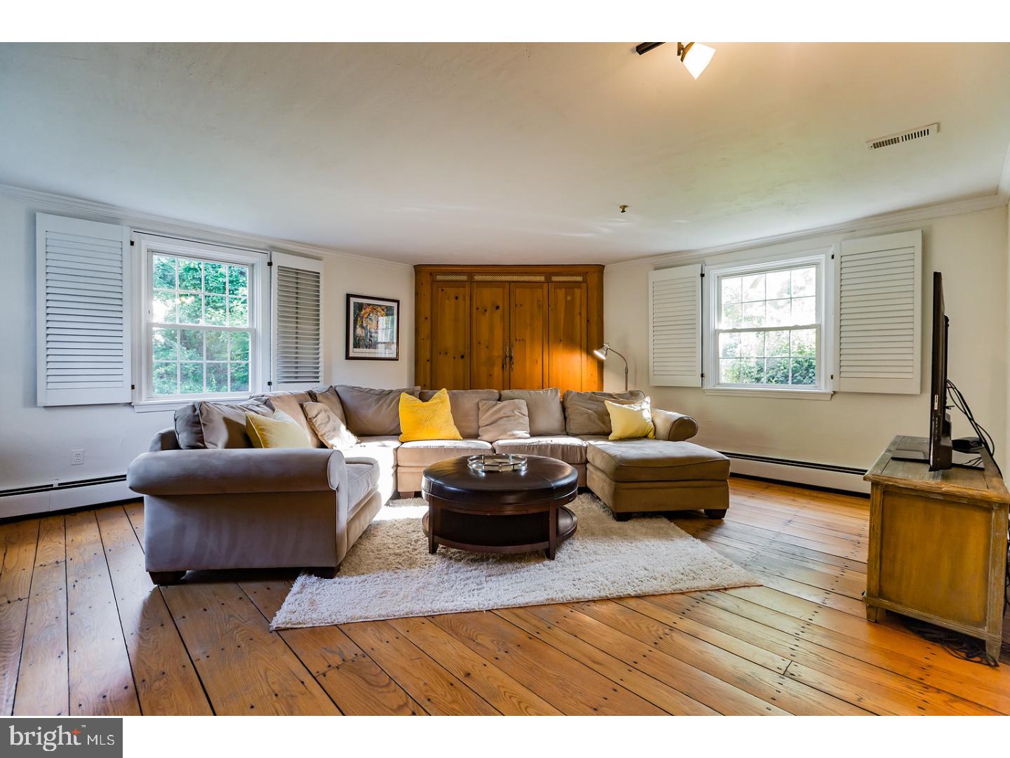 570 New Albany Road Moorestown, NJ 08057 - Photo 7 of 24 Family Room