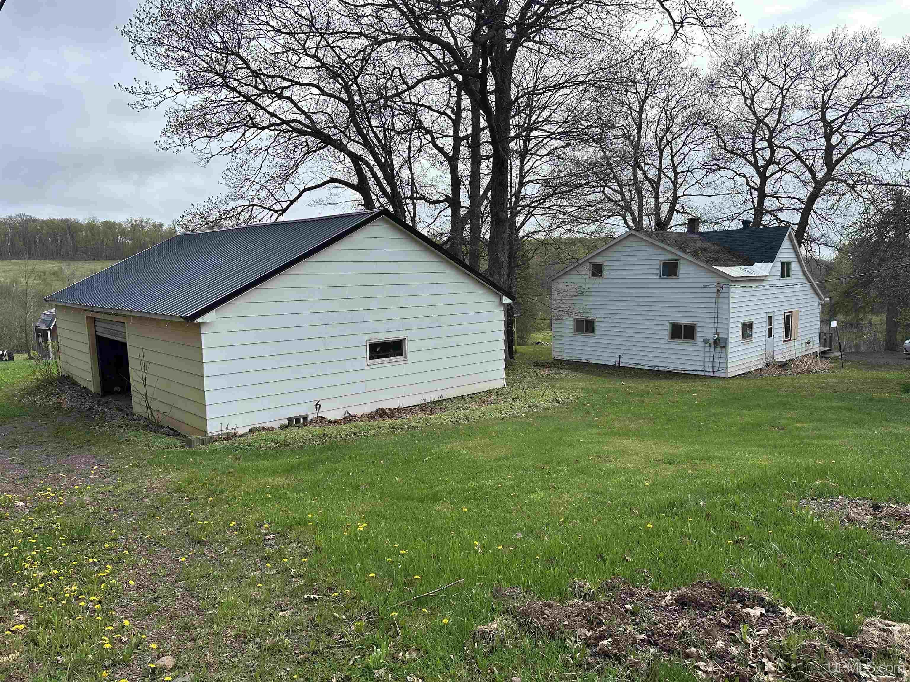 310 Indianhead Road Wakefield, MI 49968 - Photo 10 of 36