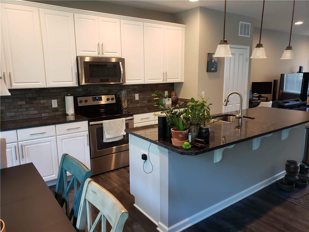 13062 Raritan Drive Fishers, IN 46038 - Photo 14 of 44 Gallery Image 14