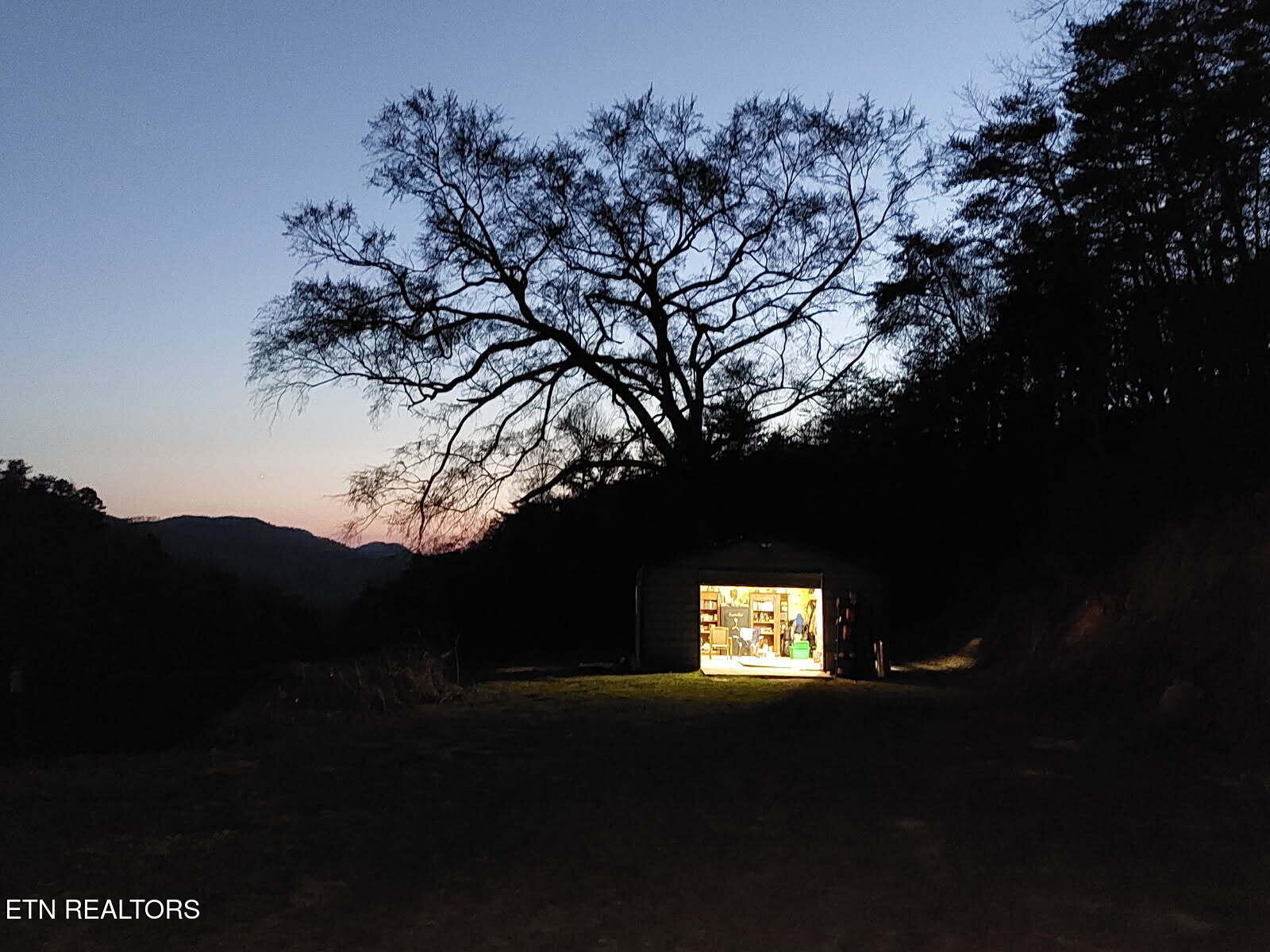 411 Rafter Road Tellico Plains, TN 37385 - Photo 29 of 34 Evenin View of Man Cave