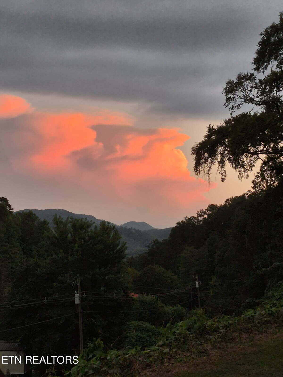 411 Rafter Road Tellico Plains, TN 37385 - Photo 32 of 34 Sunset