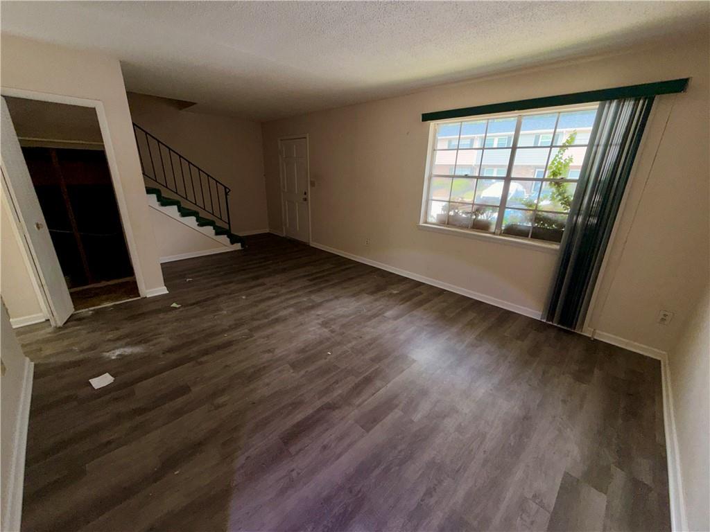 4701 Flat Shoals Road, Unit 61B Union City, GA 30291 - Photo 4 of 29