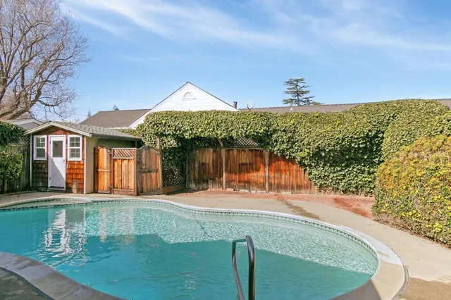 $2,625,000 | 2084 St Francis Way, San Carlos, CA 94070