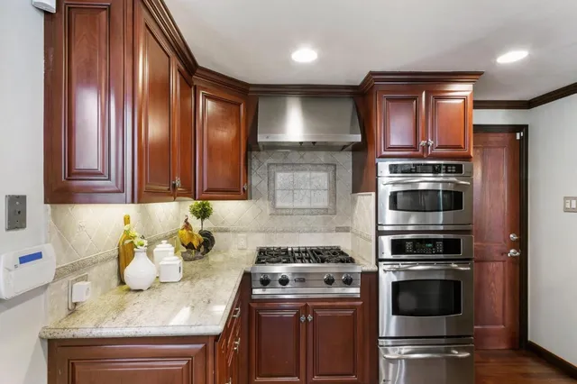 $2,625,000 | 2084 St Francis Way, San Carlos, CA 94070