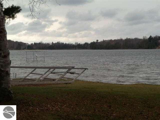 1666 Stuart Road Arcadia, MI 49613 - Photo 9 of 13 1731651-8.JPG