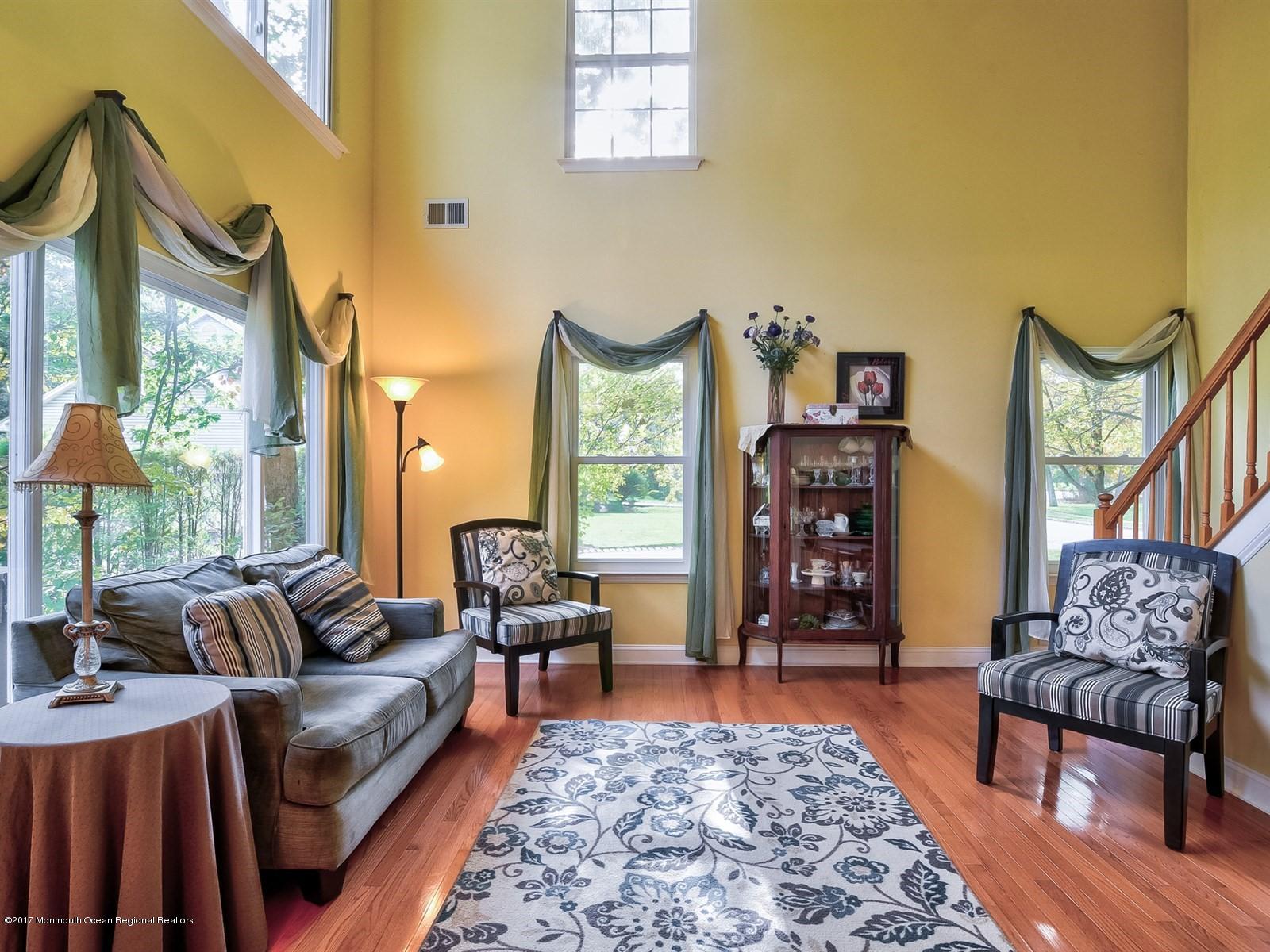 4 Shepherds Way Jackson, NJ 08527 - Photo 14 of 25 016_Family Room