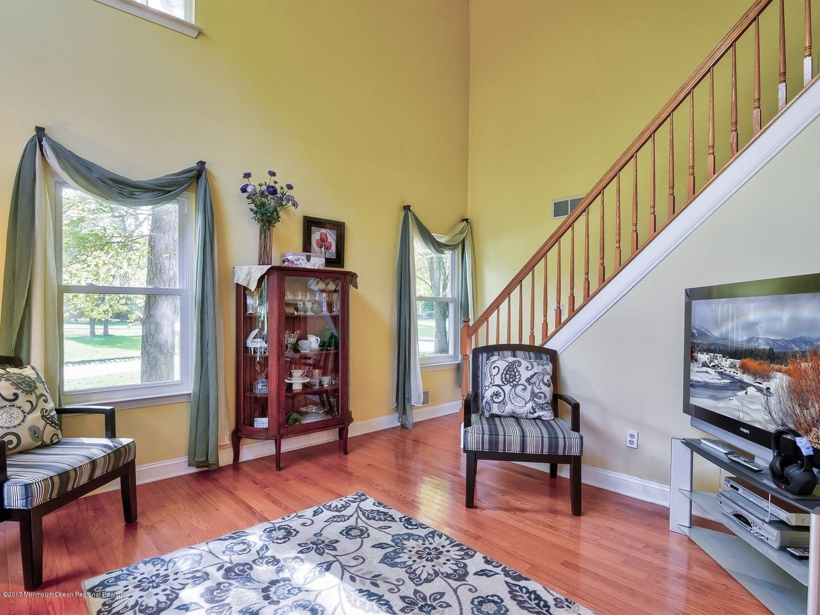 4 Shepherds Way Jackson, NJ 08527 - Photo 15 of 25 017_Family Room