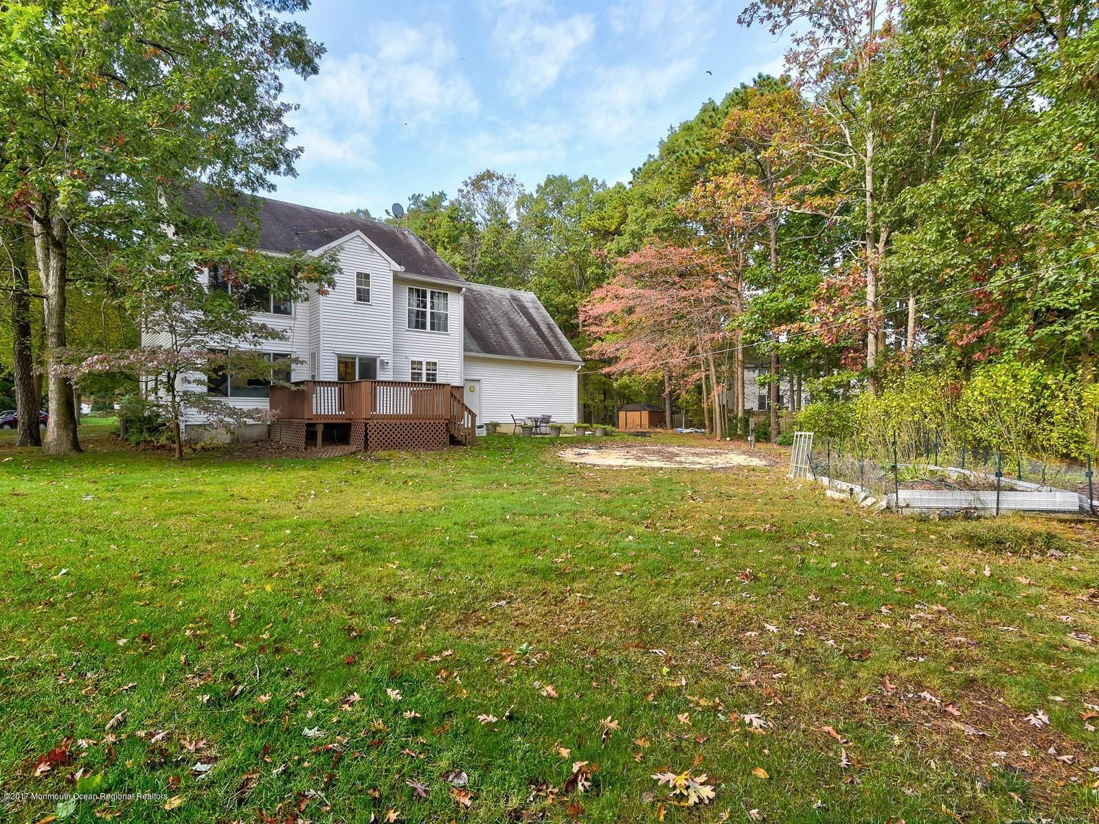 4 Shepherds Way Jackson, NJ 08527 - Photo 25 of 25 027_Rear View with Backyard