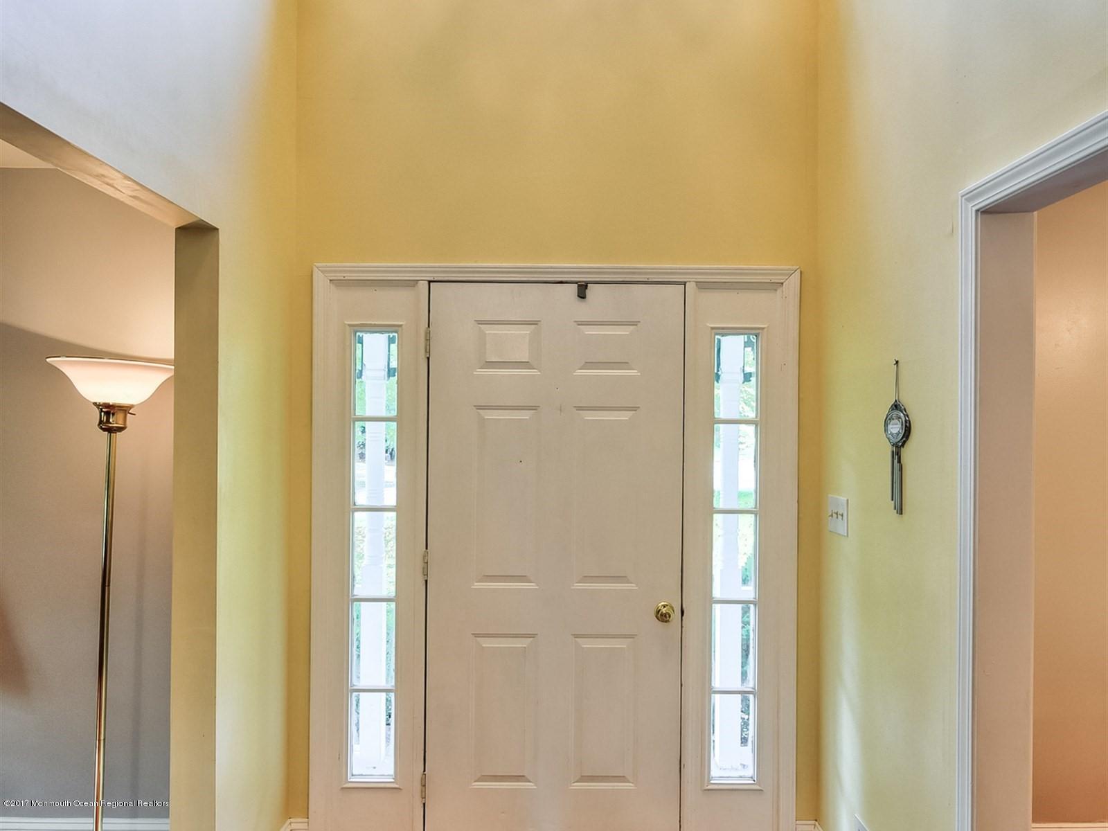 4 Shepherds Way Jackson, NJ 08527 - Photo 4 of 25 004_Foyer