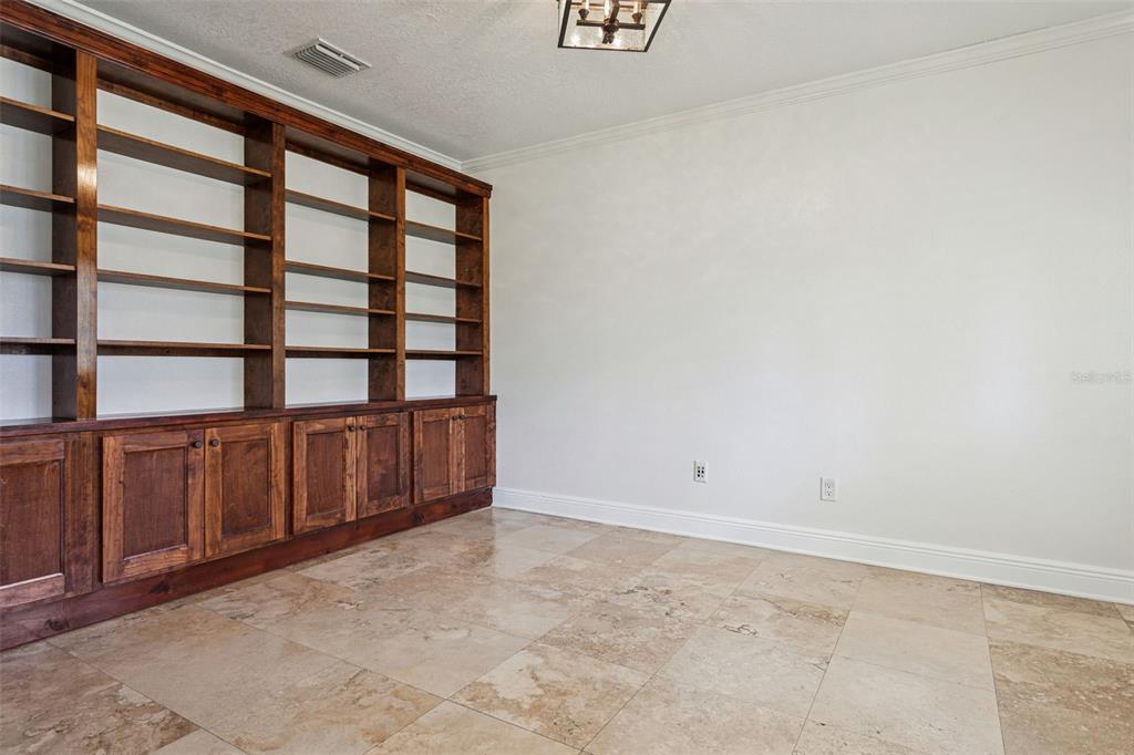 11606 Lipsey Road Tampa, FL 33618 - Photo 27 of 100