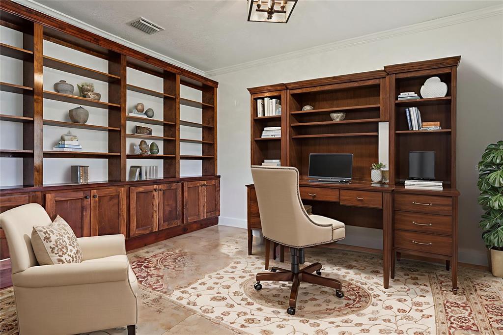 11606 Lipsey Road Tampa, FL 33618 - Photo 28 of 100