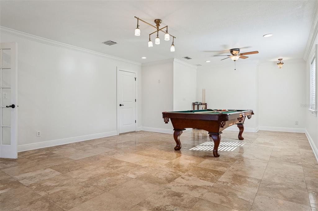 11606 Lipsey Road Tampa, FL 33618 - Photo 33 of 100