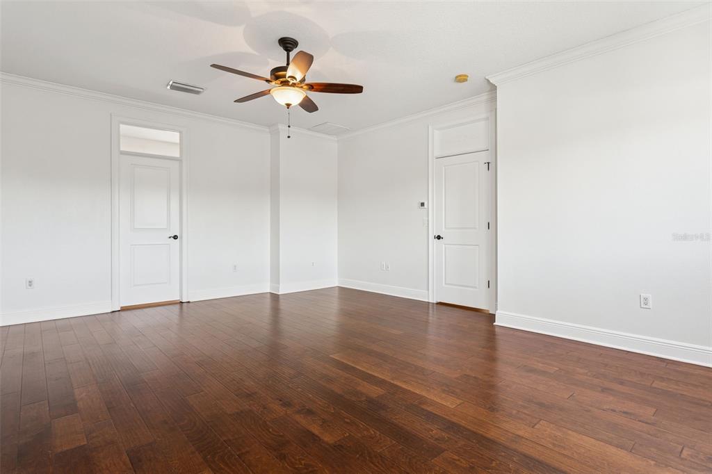 11606 Lipsey Road Tampa, FL 33618 - Photo 46 of 100