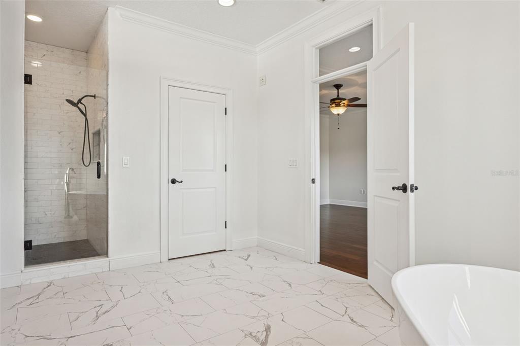 11606 Lipsey Road Tampa, FL 33618 - Photo 53 of 100