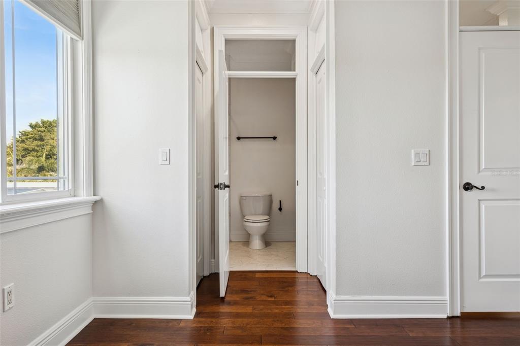 11606 Lipsey Road Tampa, FL 33618 - Photo 61 of 100