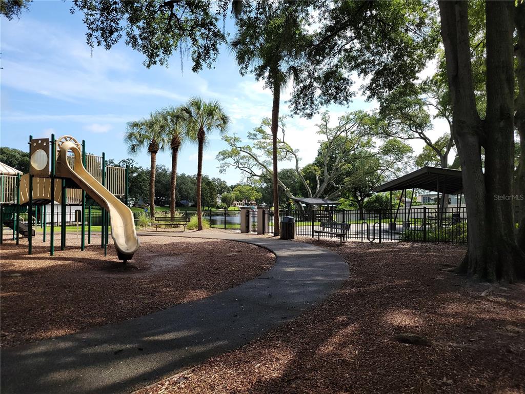 11606 Lipsey Road Tampa, FL 33618 - Photo 93 of 100