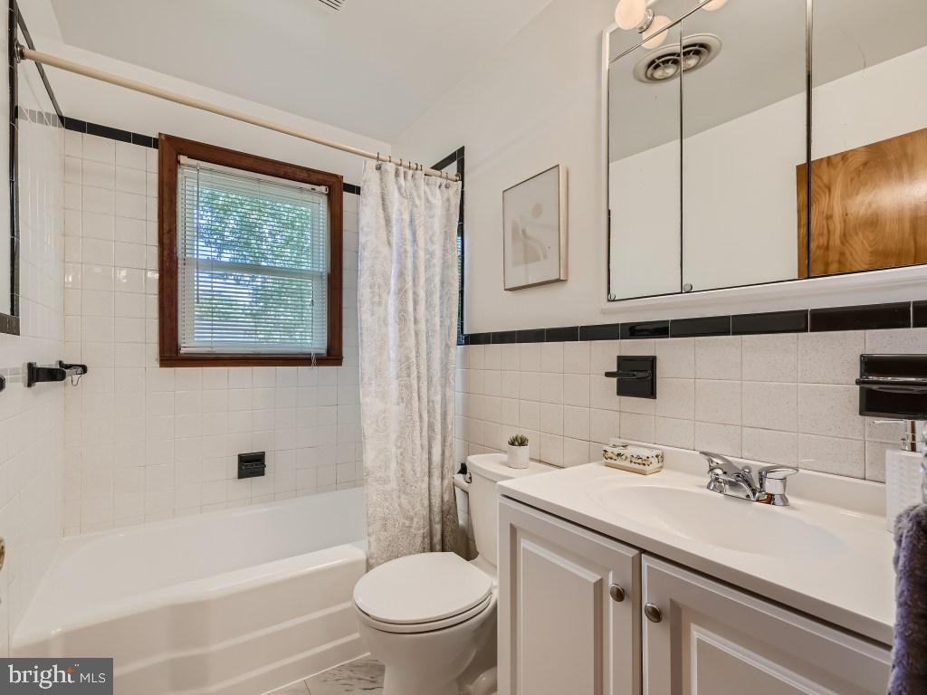 12920 Princeton Road Middle River, MD 21220 - Photo 20 of 38