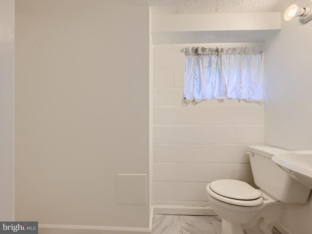 12920 Princeton Road Middle River, MD 21220 - Photo 25 of 38