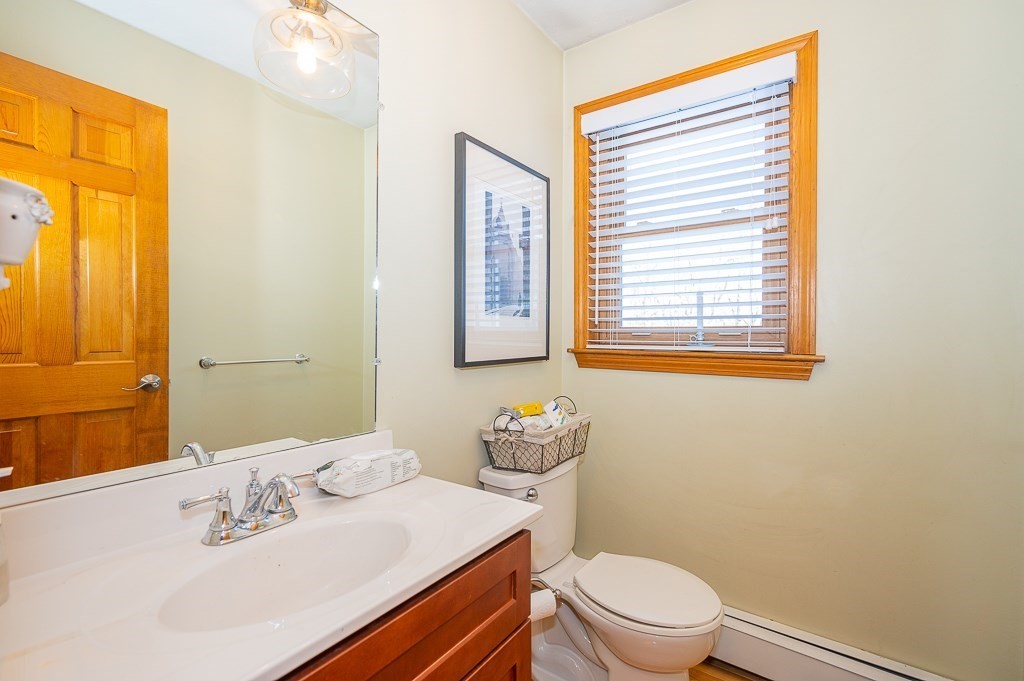 49 Oxford Road Charlton, MA 01507 - Photo 13 of 30