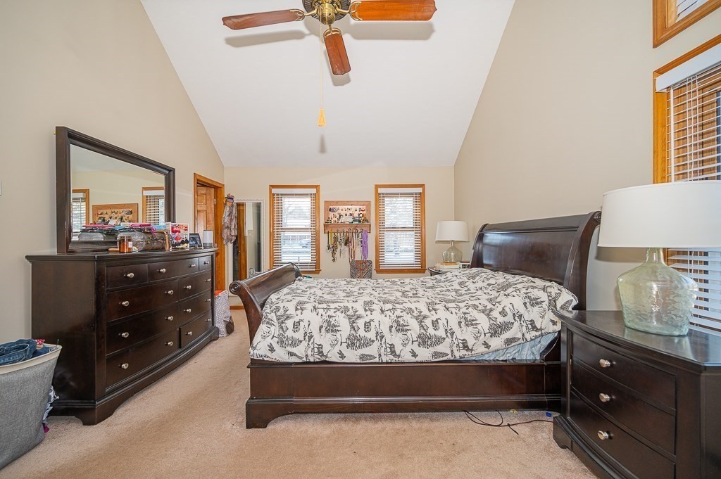 49 Oxford Road Charlton, MA 01507 - Photo 15 of 30