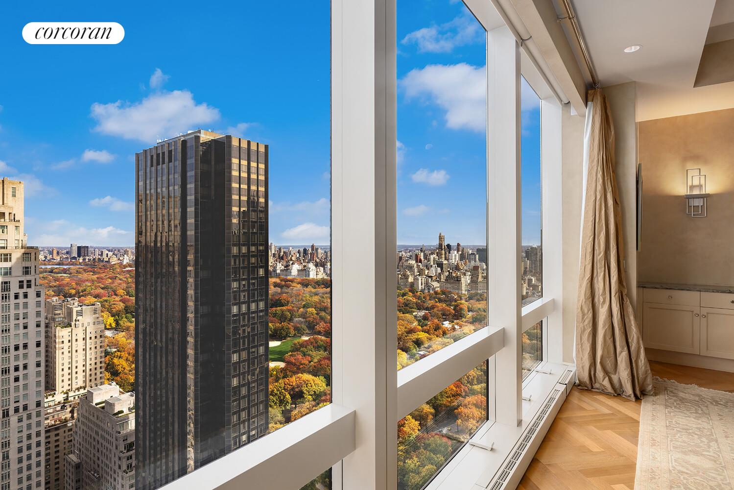 25 Columbus Circle, Unit 61G Manhattan, NY 10035 - Photo 2 of 23 a view of balcony