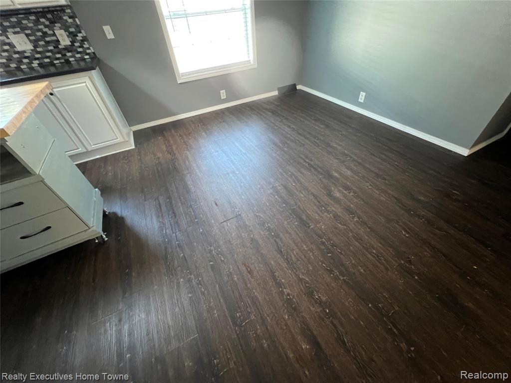 124 Hidden Spring Fort Gratiot, MI 48059 - Photo 21 of 21 Gallery Image 21
