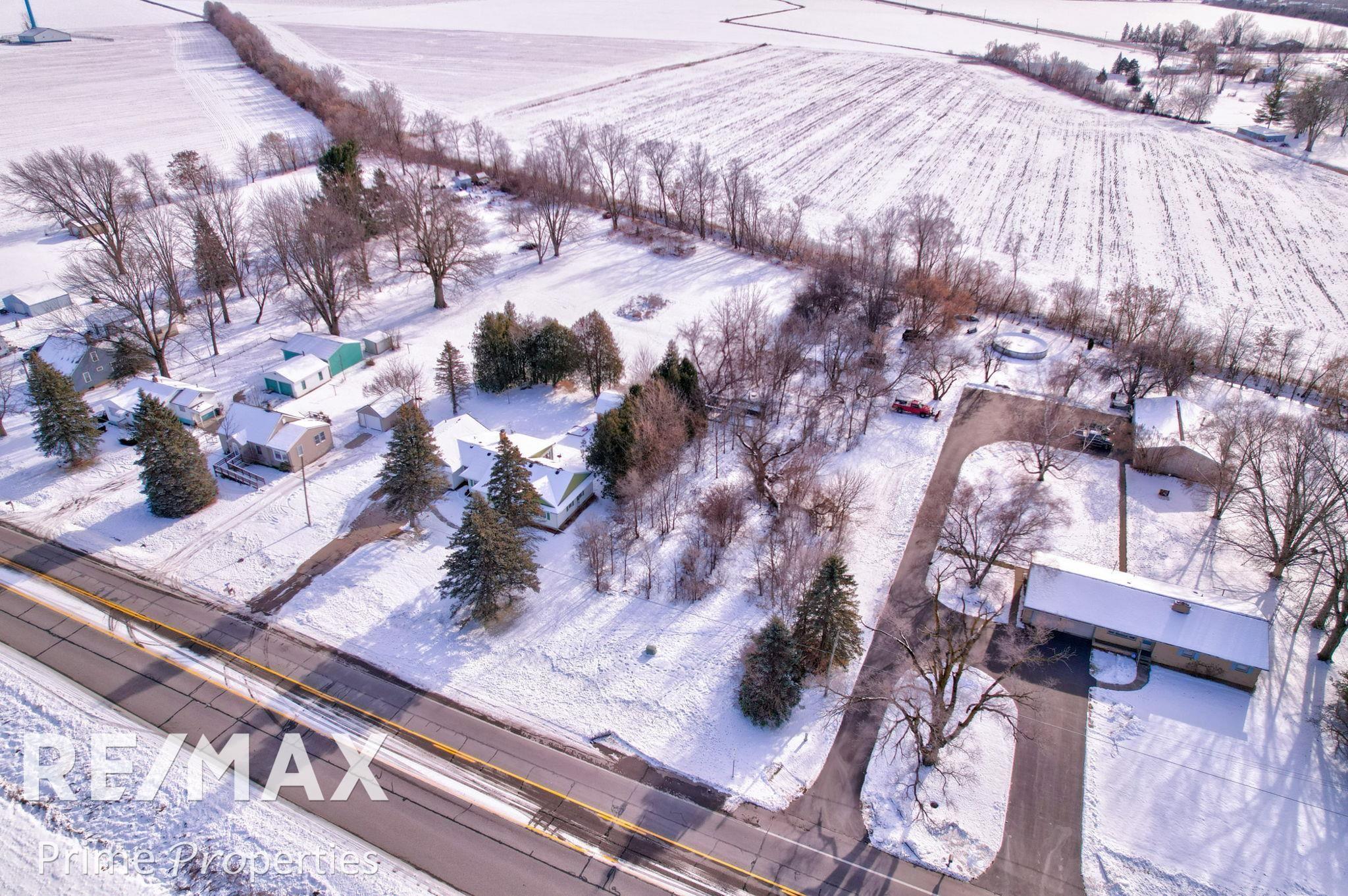 9560 Birch Run Road Birch Run, MI 48415 - Photo 2 of 22