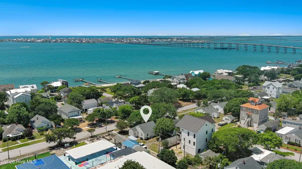 $625,000 | 1710 Shepard Street, Morehead City, NC 28557