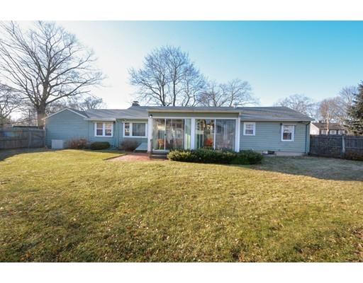 63 Edgewood Road Shrewsbury, MA 01545 - Photo 2 of 27 Gallery Image 2