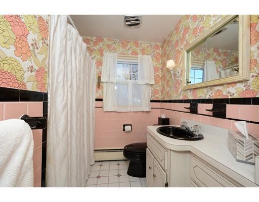 63 Edgewood Road Shrewsbury, MA 01545 - Photo 21 of 27 Gallery Image 21