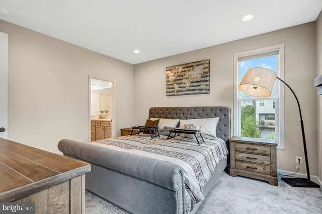 $5,250 | 12258 Sessile Commons, Fairfax, VA 22030