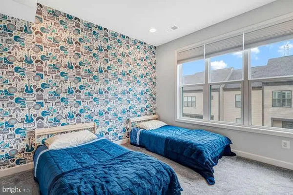 $5,250 | 12258 Sessile Commons, Fairfax, VA 22030