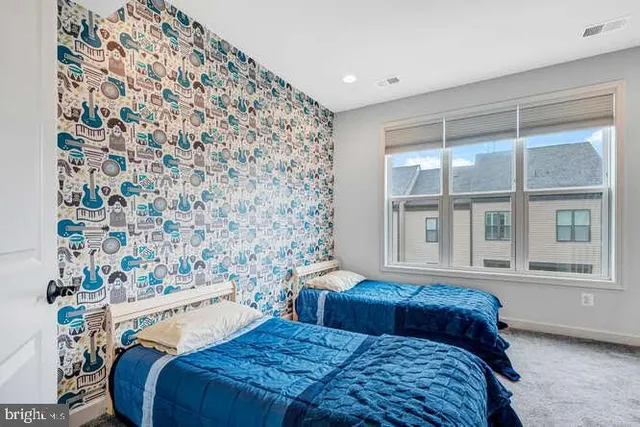 $5,250 | 12258 Sessile Commons, Fairfax, VA 22030