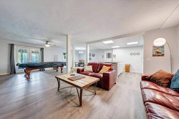 $1,349,900 | 428 Anchor Drive, Moneta, VA 24121