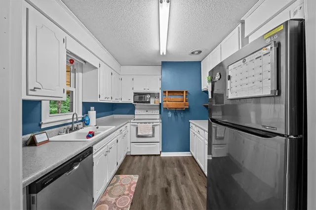 $259,900 | 156 Cedar Creek Circle, Central, SC 29630