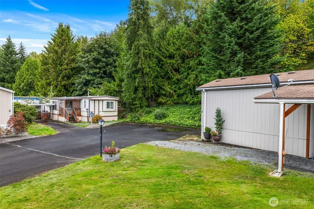$129,000 | 11330 East Riverside Drive, Unit 7, Bothell, WA 98011