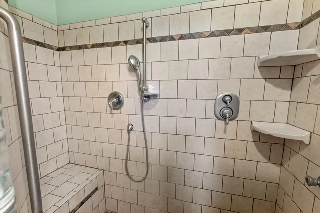 $369,900 | 815 Fredonia Avenue, Fredonia, WI 53021